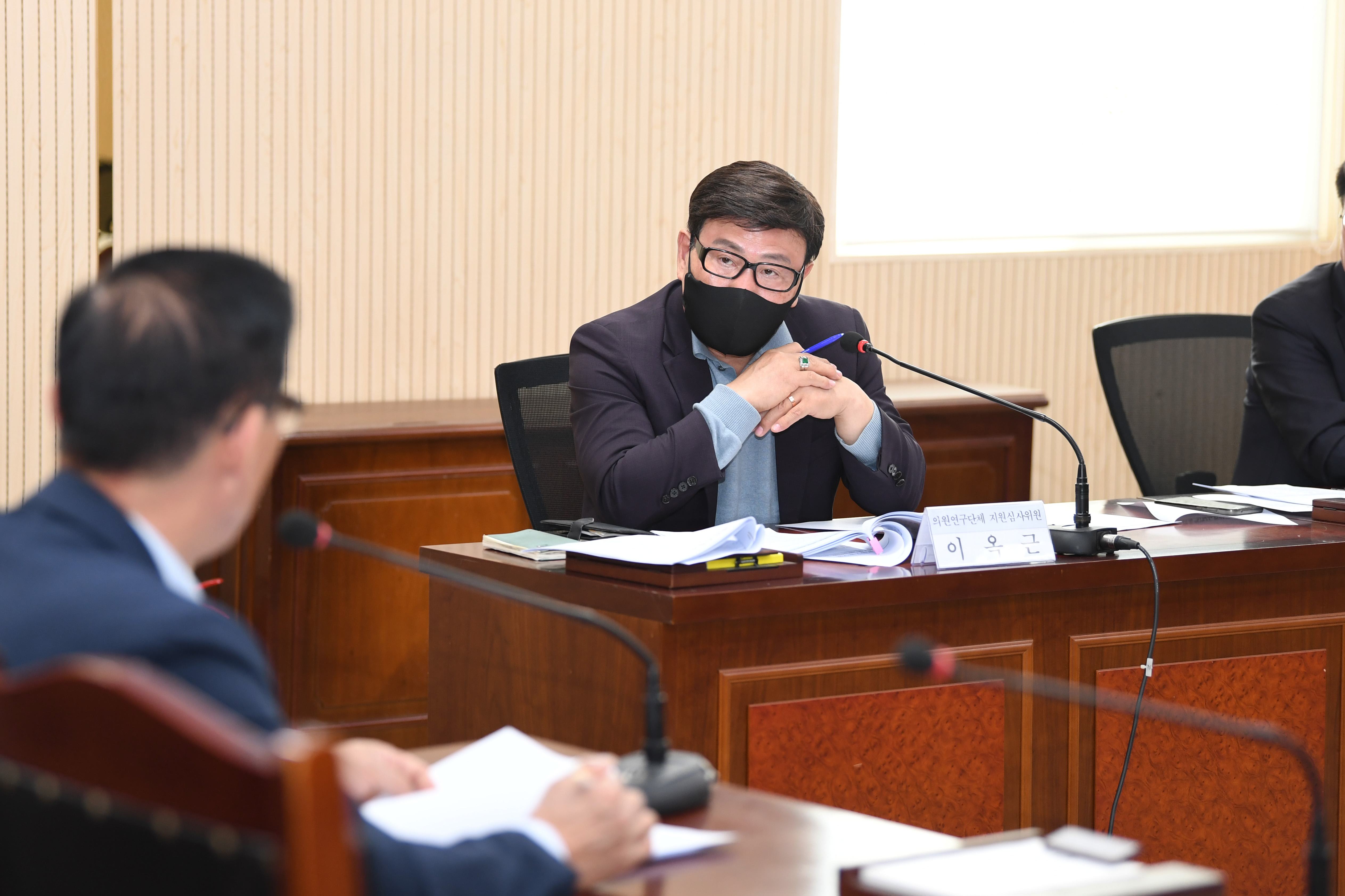 제295회 임시회 폐회 중 운영위원회 회의 첨부이미지 : 20240411 운영위원회 회의(연구단체 심사) (16).jpg