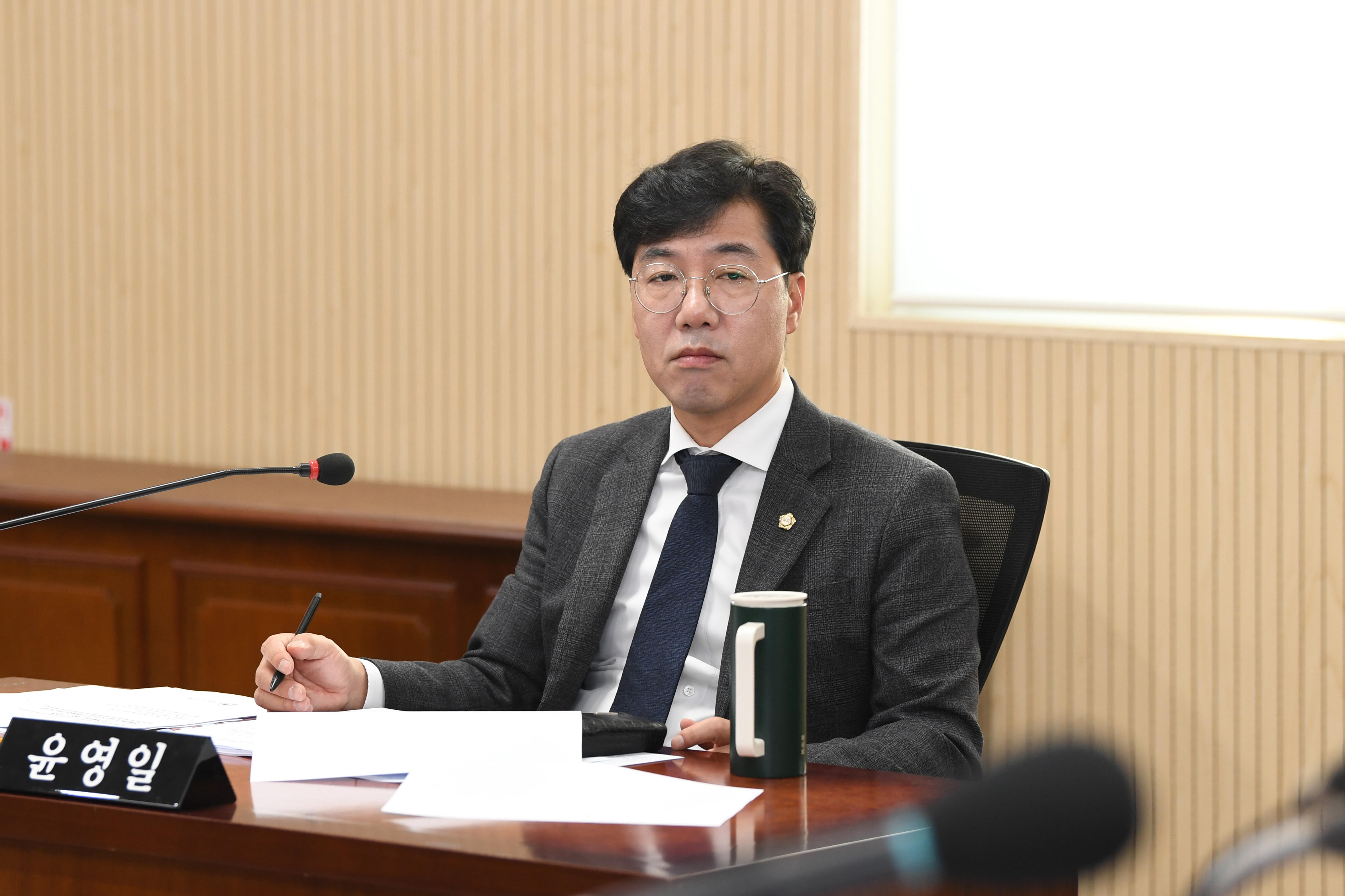 제295회 임시회 폐회 중 운영위원회 회의 첨부이미지 : 20240411 운영위원회 회의(연구단체 심사) (6).jpg