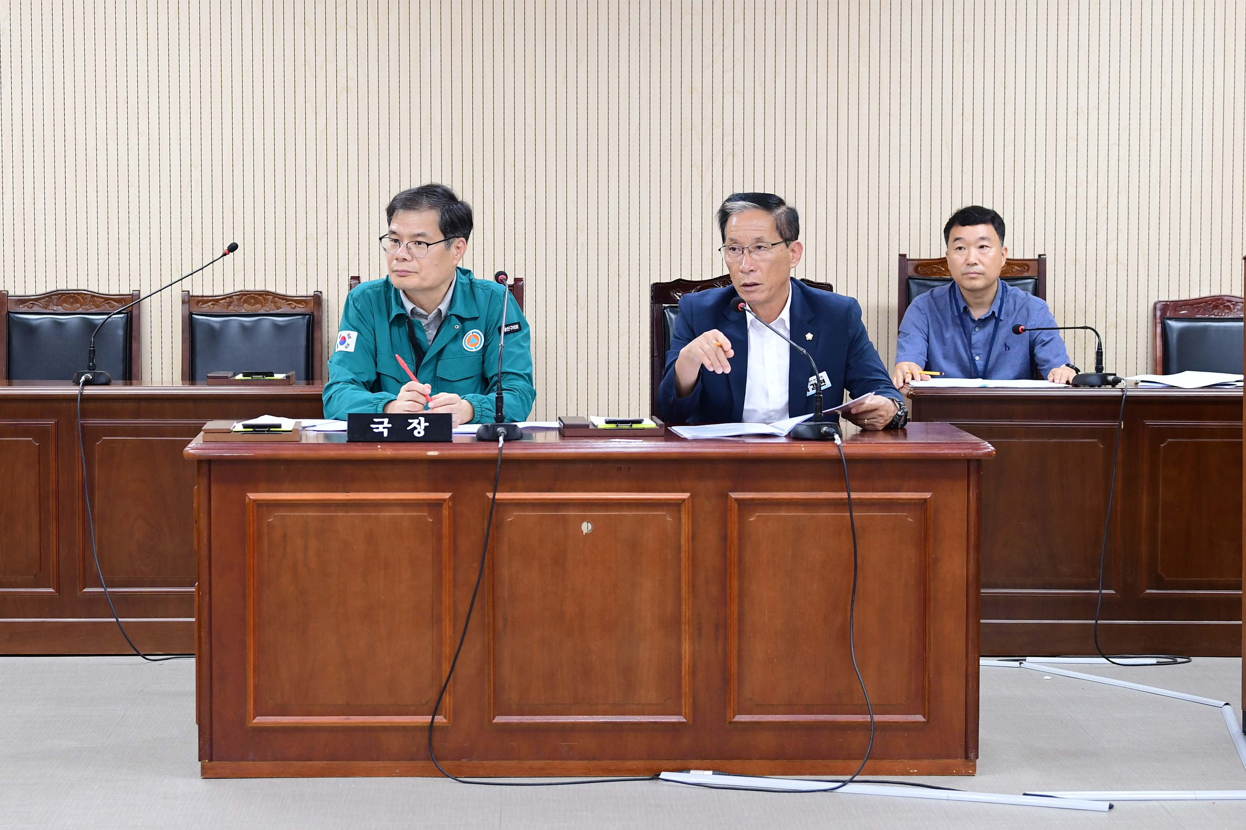 제299회 임시회 운영위원회 회의 첨부이미지 : 20250912 제299회 임시회 운영위원회 회의(안건심사) (8).jpg