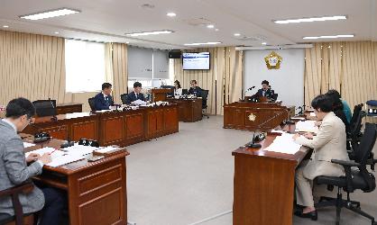 제296회 임시회 운영위원회 회의