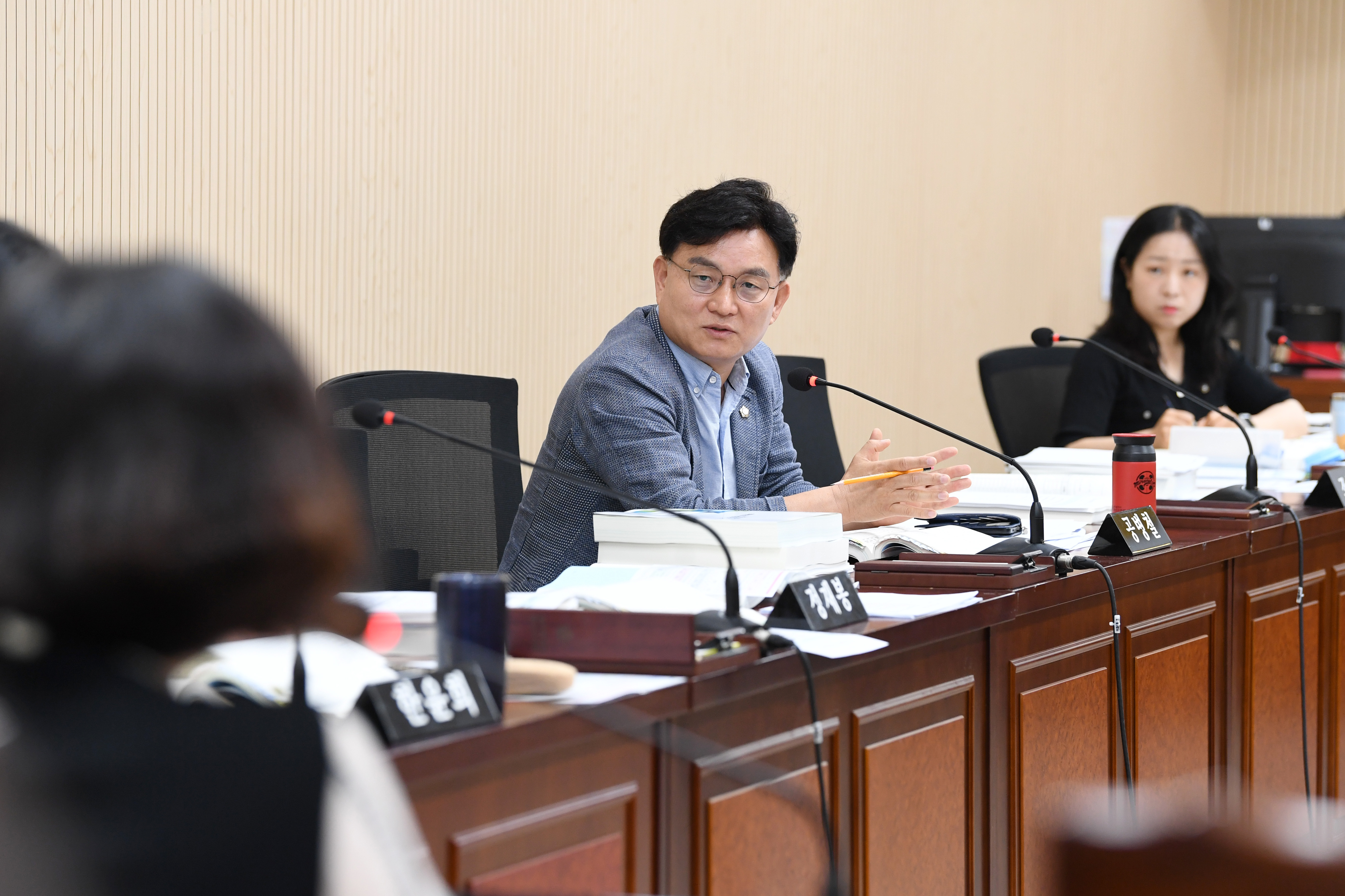 제297회 제1차 정례회 예산결산특별위원회 회의 첨부이미지 : 20250624 제297회 제1차 정례회 예산결산특별위원회 회의 (1).jpg