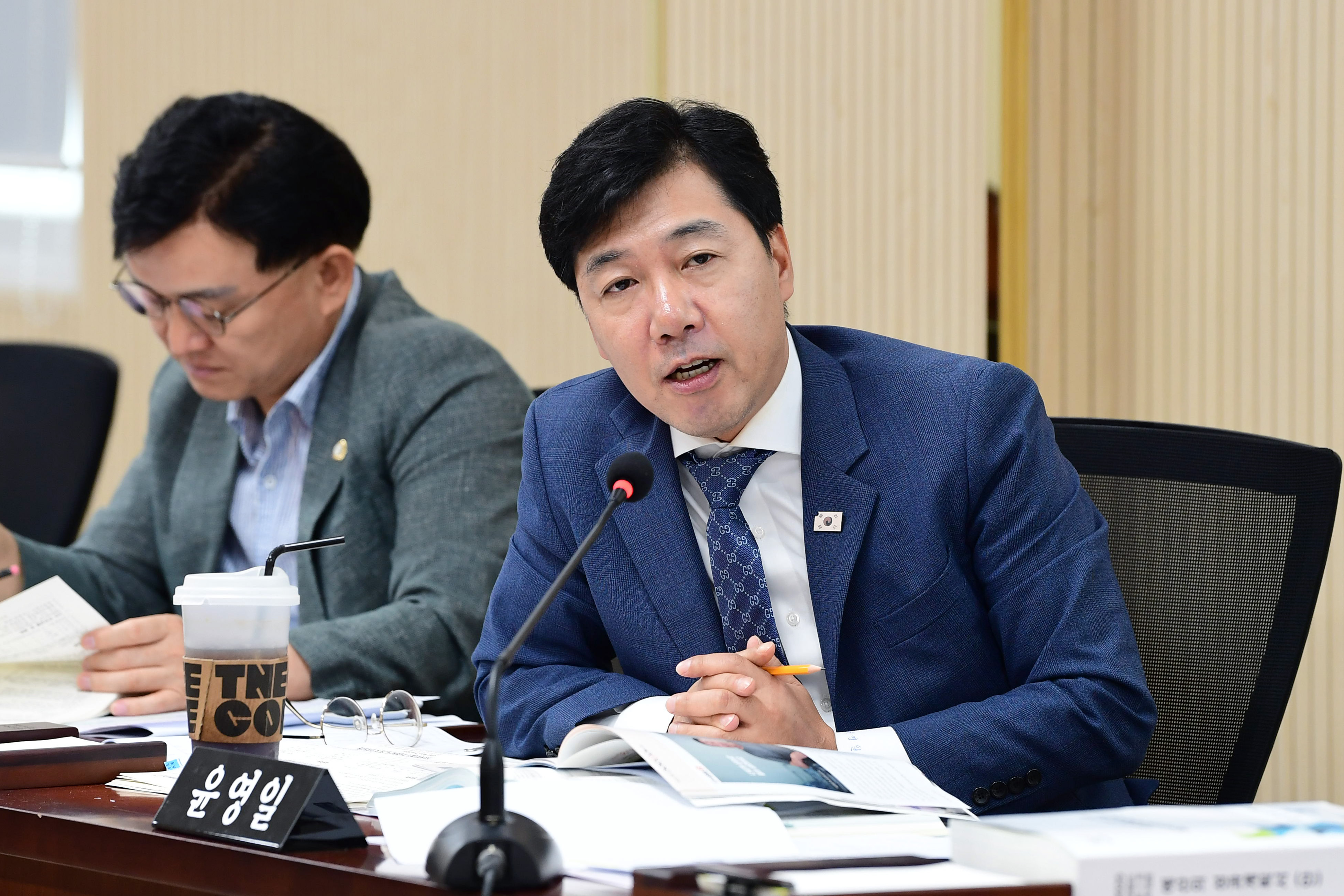 제299회 임시회 예산결산특별위원회 회의 첨부이미지 : 20250910 제299회 임시회 예산결산특별위원회 회의('25 제2차 추경 심사) (12).jpg