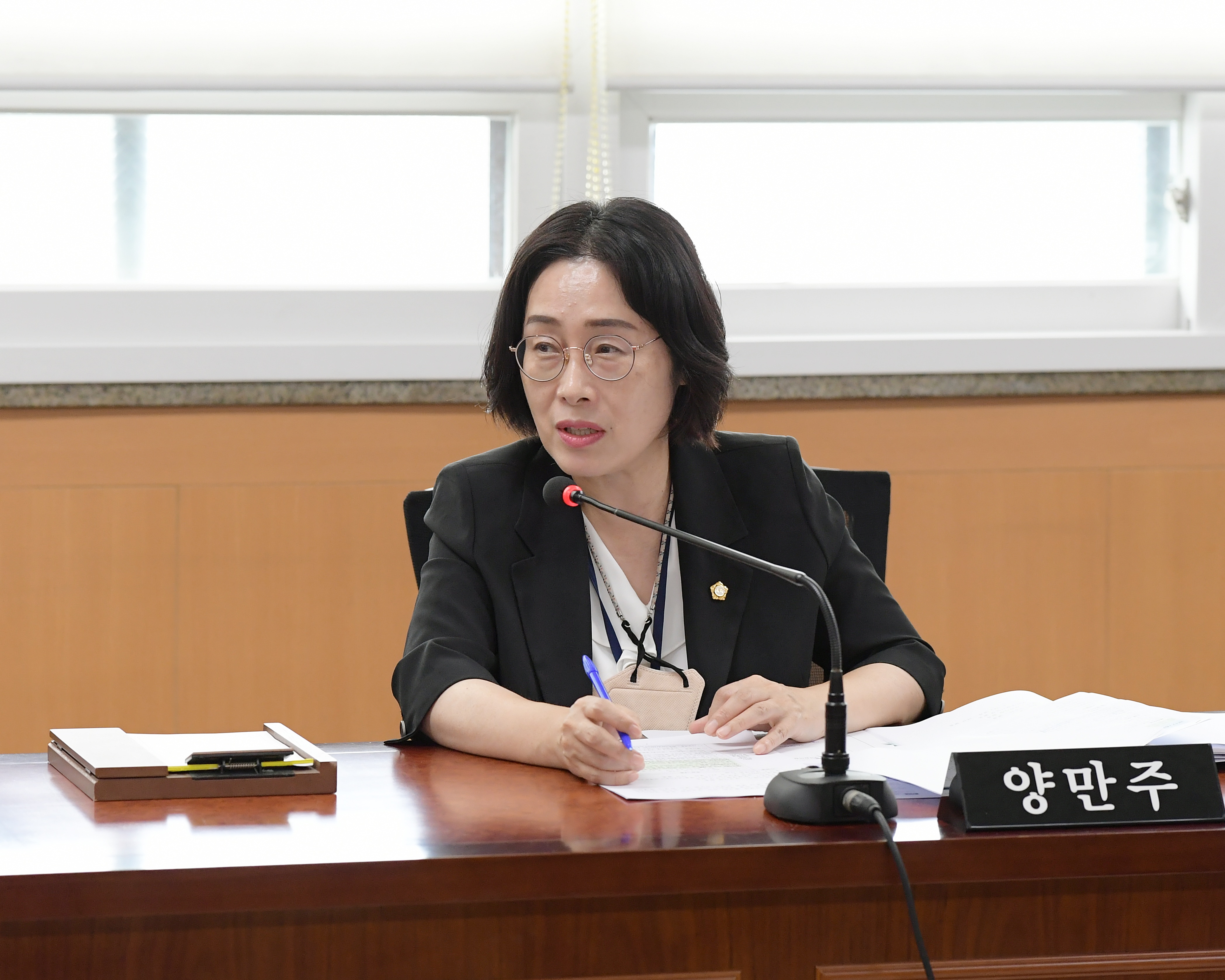  제273회 임시회 경제복지위원회 회의 첨부이미지 : 20220715 제273회 임시회 위원회별 회의_경제복지위원회  (7).JPG