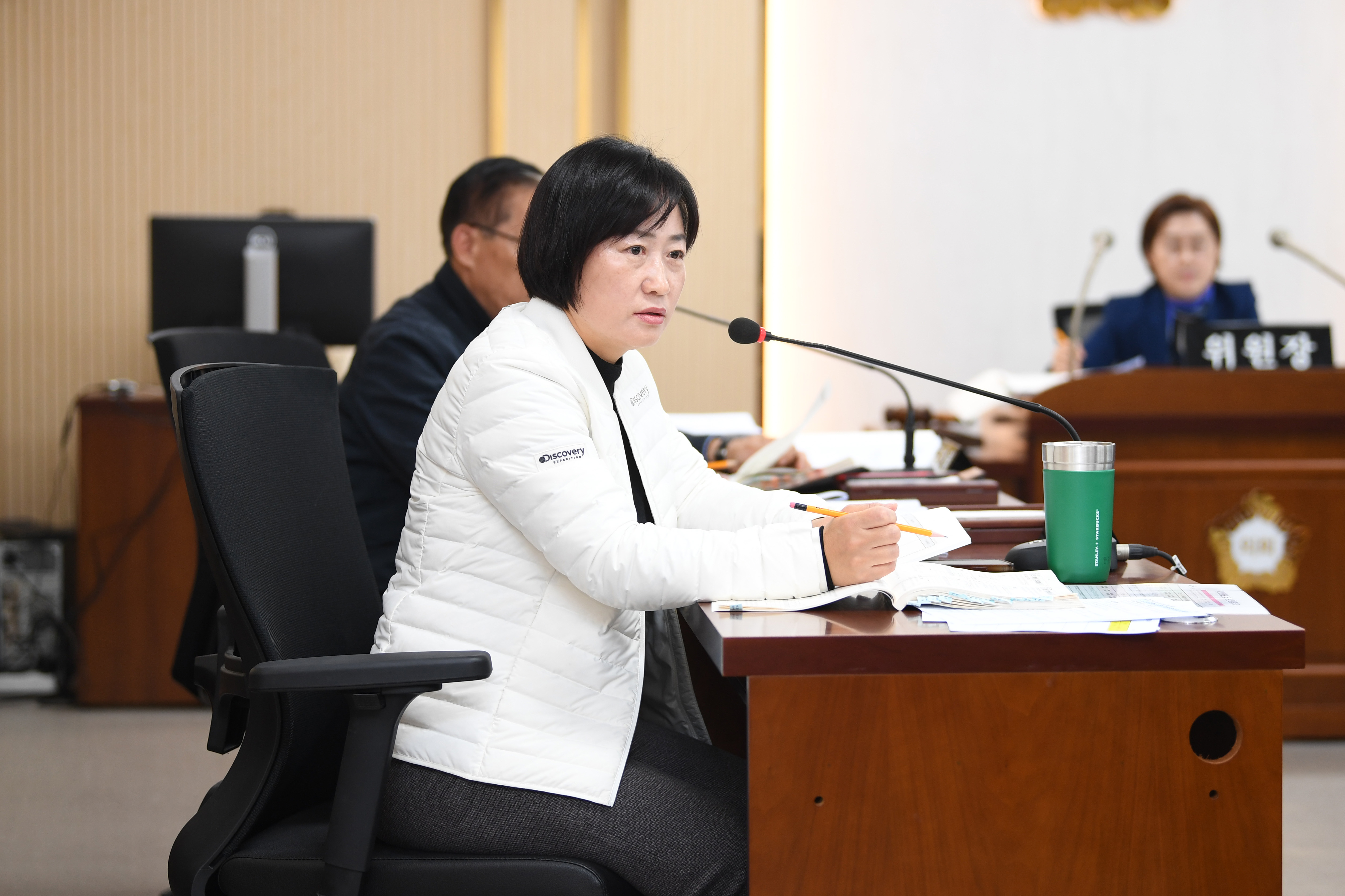 제293회 제2차 정례회 시민안전위원회 회의 첨부이미지 : 20241211 제293회 제2차 정례회 시민안전위원회 회의('25 예산안 예비심사) (3).jpg