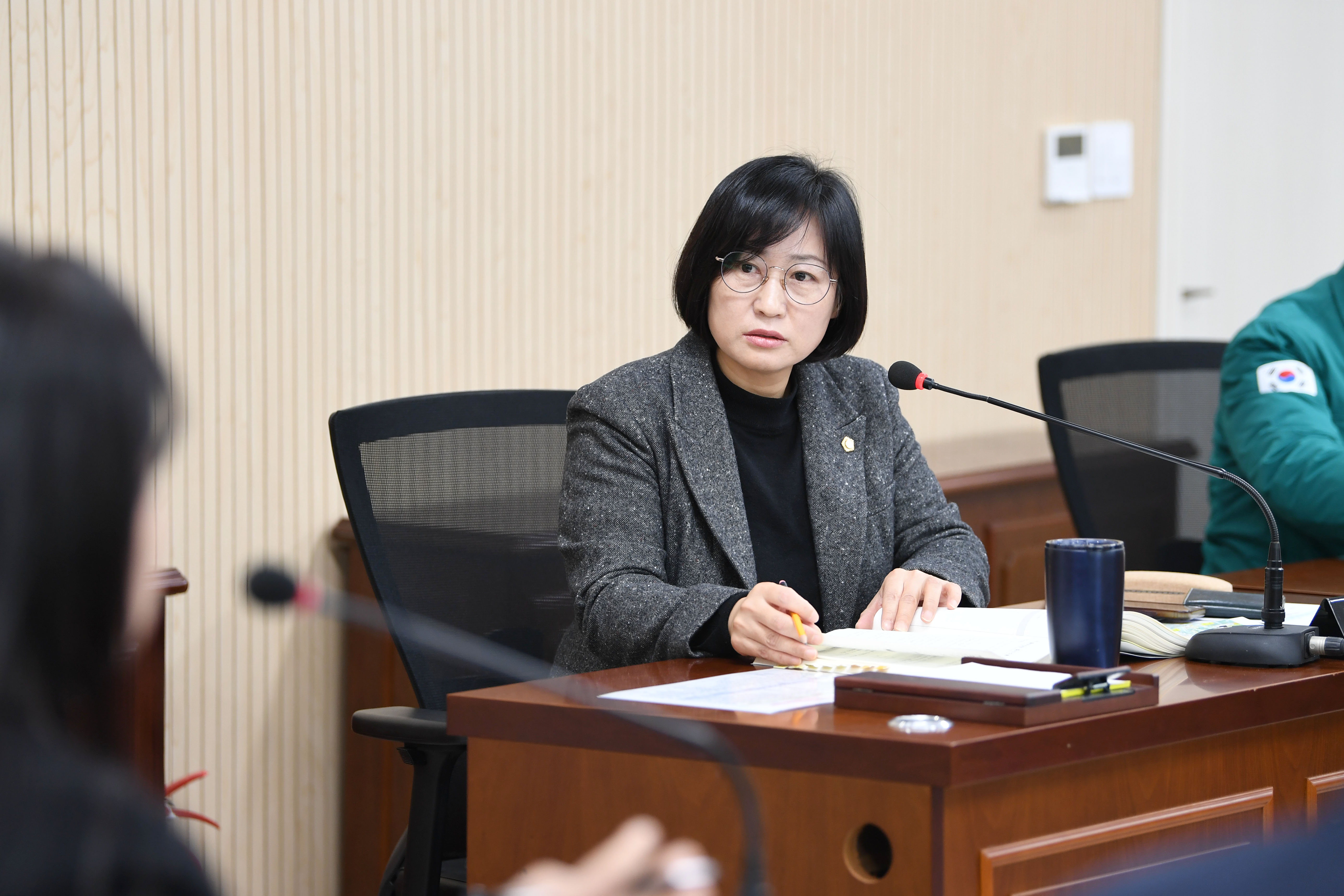 제294회 임시회 시민안전위원회 회의 첨부이미지 : 20250218 제294회 임시회 시민안전위원회 회의('25 업무계획청취) (28).jpg