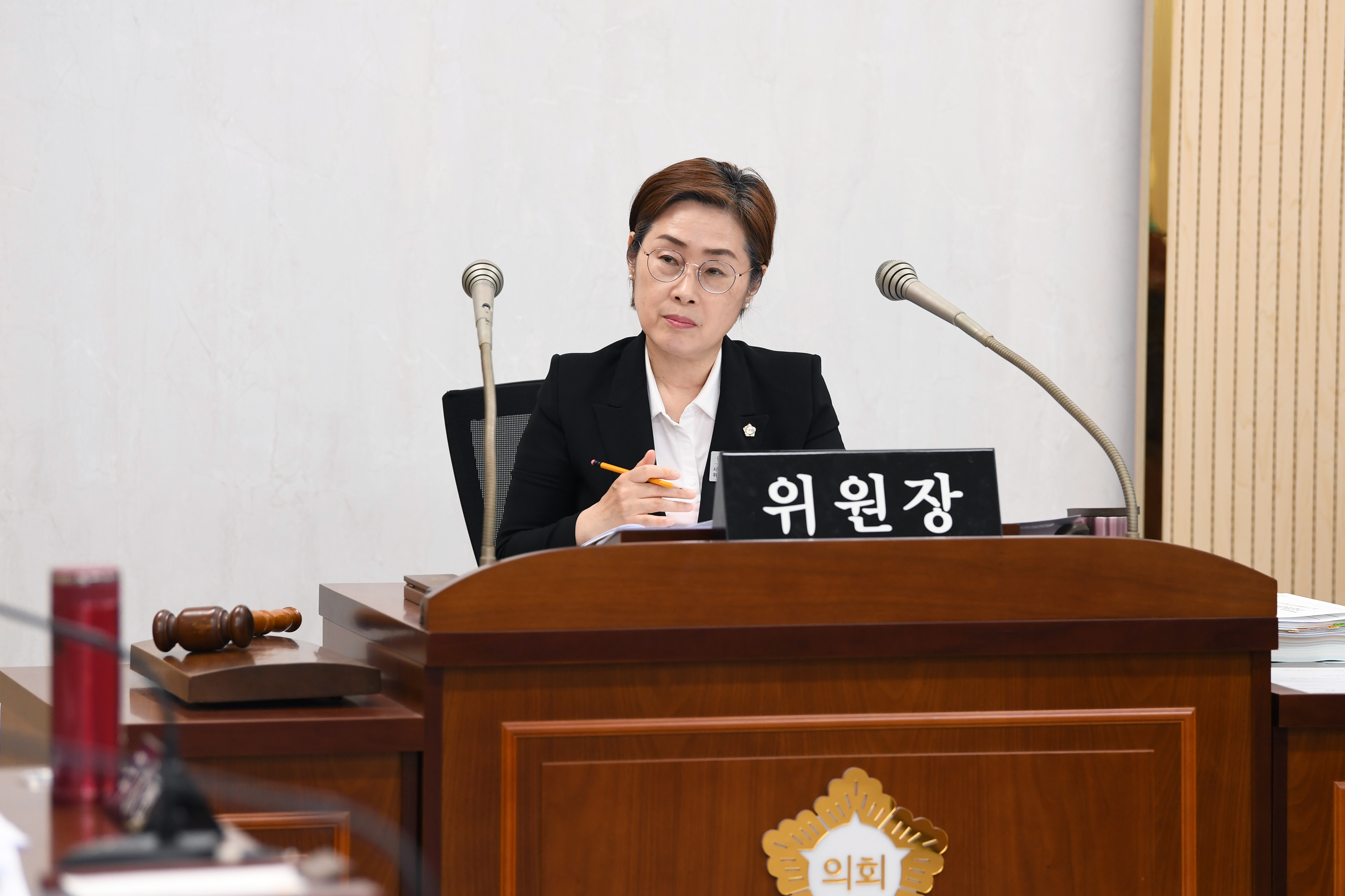 제296회 임시회 시민안전위원회 회의 첨부이미지 : 20250430 제296회 임시회 시민안전위원회 회의(안검심사 및 추경안 예비심사) (2).jpg