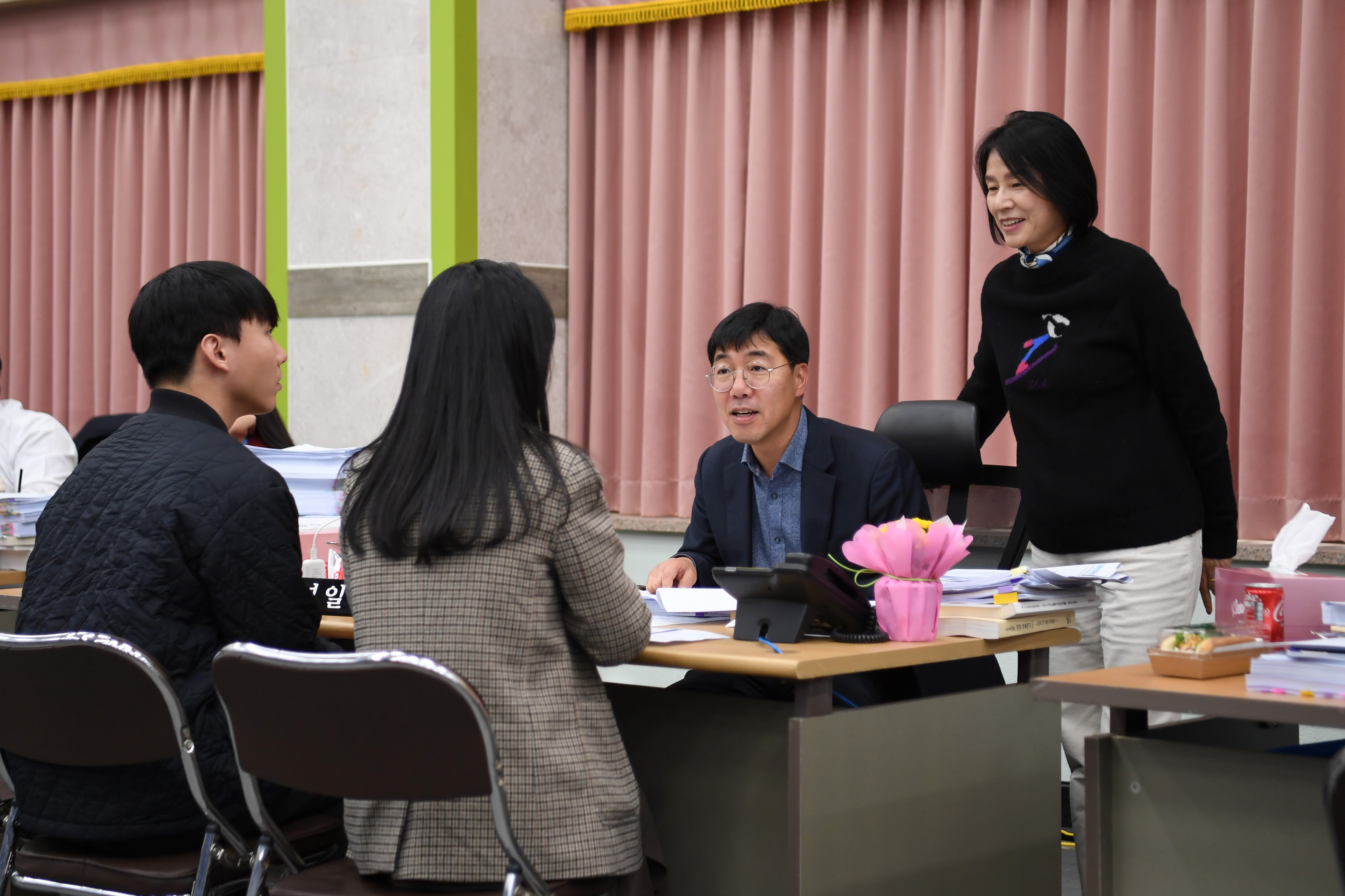 2024년도 행정사무감사 행정자치위원회 3일차 첨부이미지 : 20241202 2024년도 행정사무감사 행정자치위원회 3일차 (25).jpg