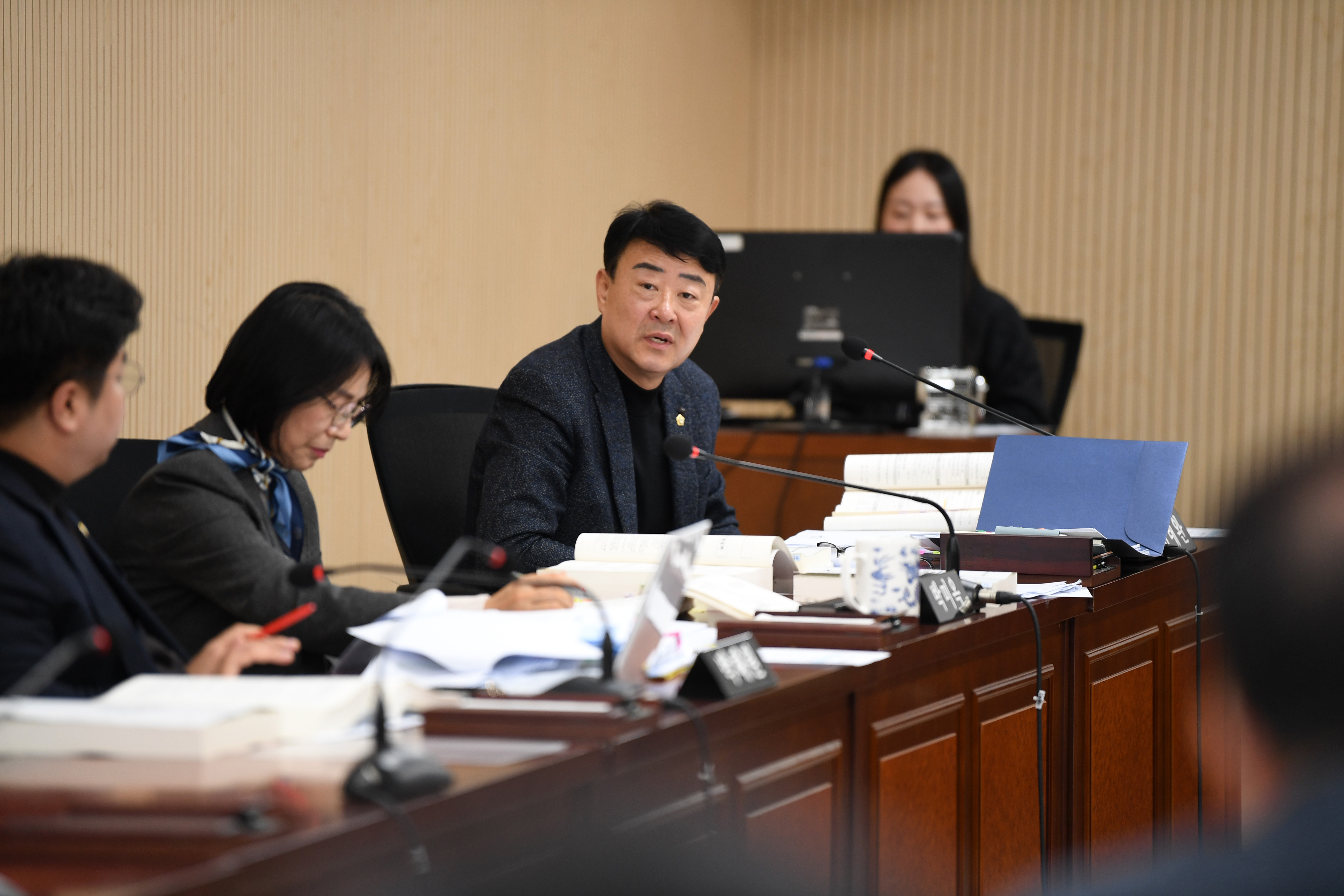 2024년도 행정사무감사 행정자치위원회 4일차 첨부이미지 : 20241203 2024년도 행정사무감사 행정자치위원회 4일차 (15).jpg