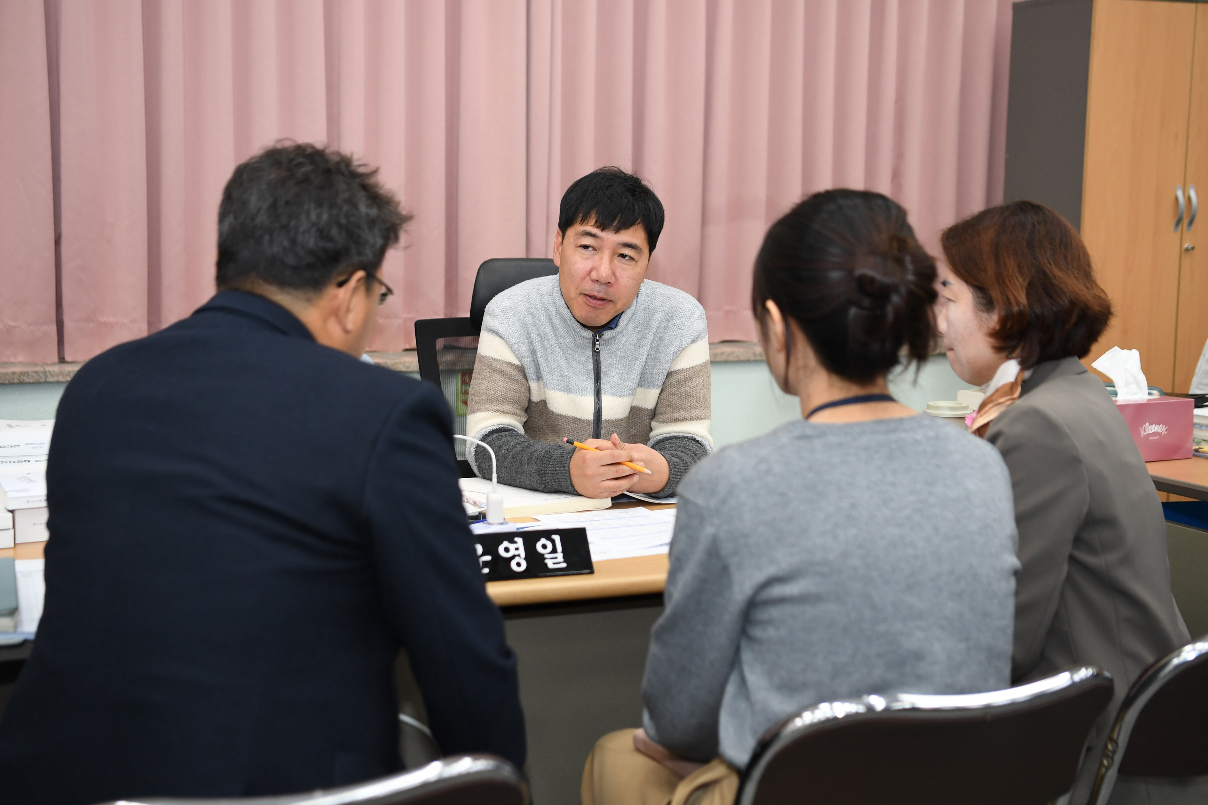 2024년도 행정사무감사 행정자치위원회 2일차 첨부이미지 : 20241129 2024년도 행정사무감사 행정자치위원회 2일차 (2).jpg