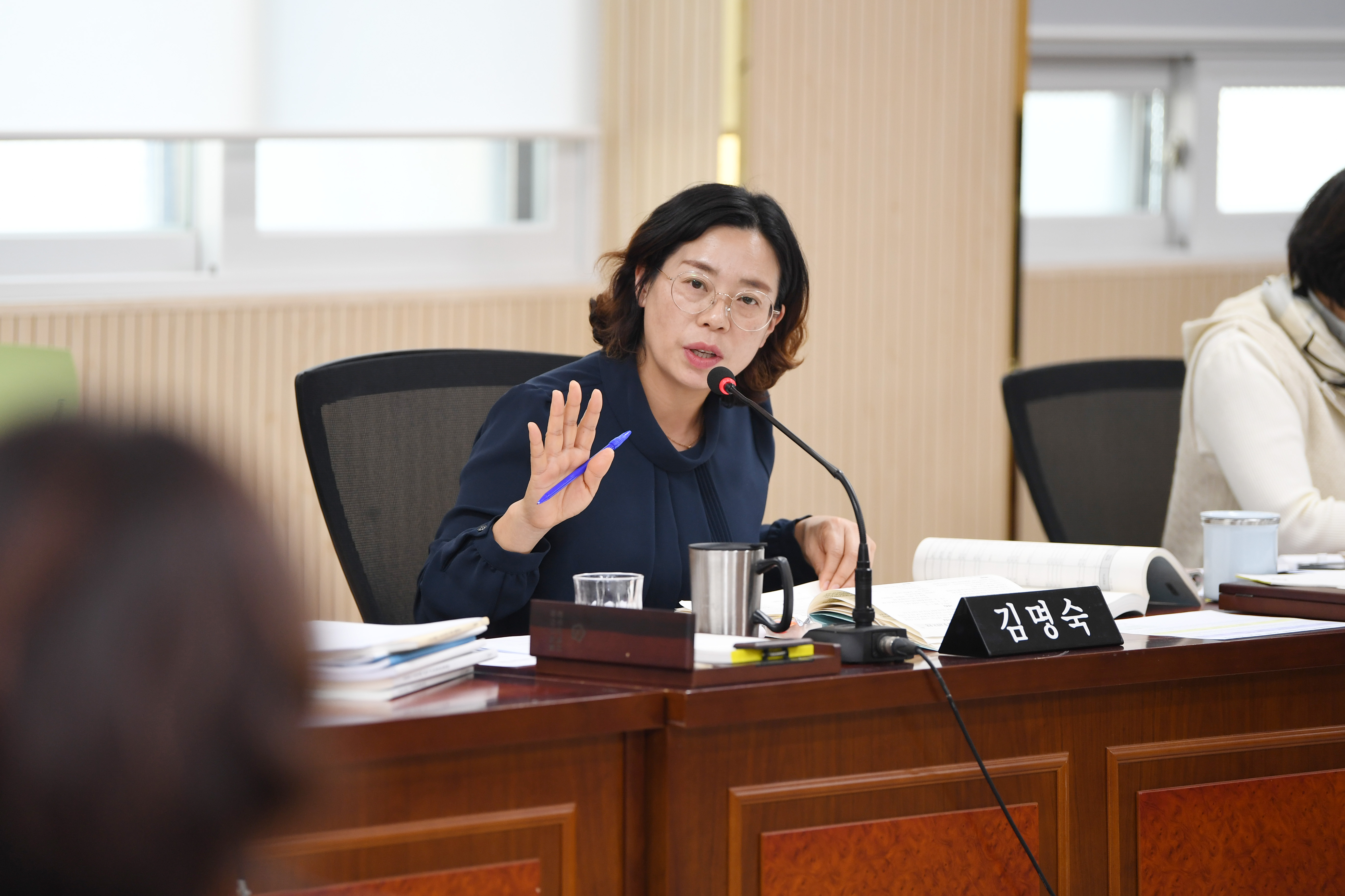 제293회 제2차 정례회 경제복지위원회 회의 첨부이미지 : 20241211 제293회 제2차 정례회 경제복지위원회 회의('25 예산안 예비심사) (3).jpg