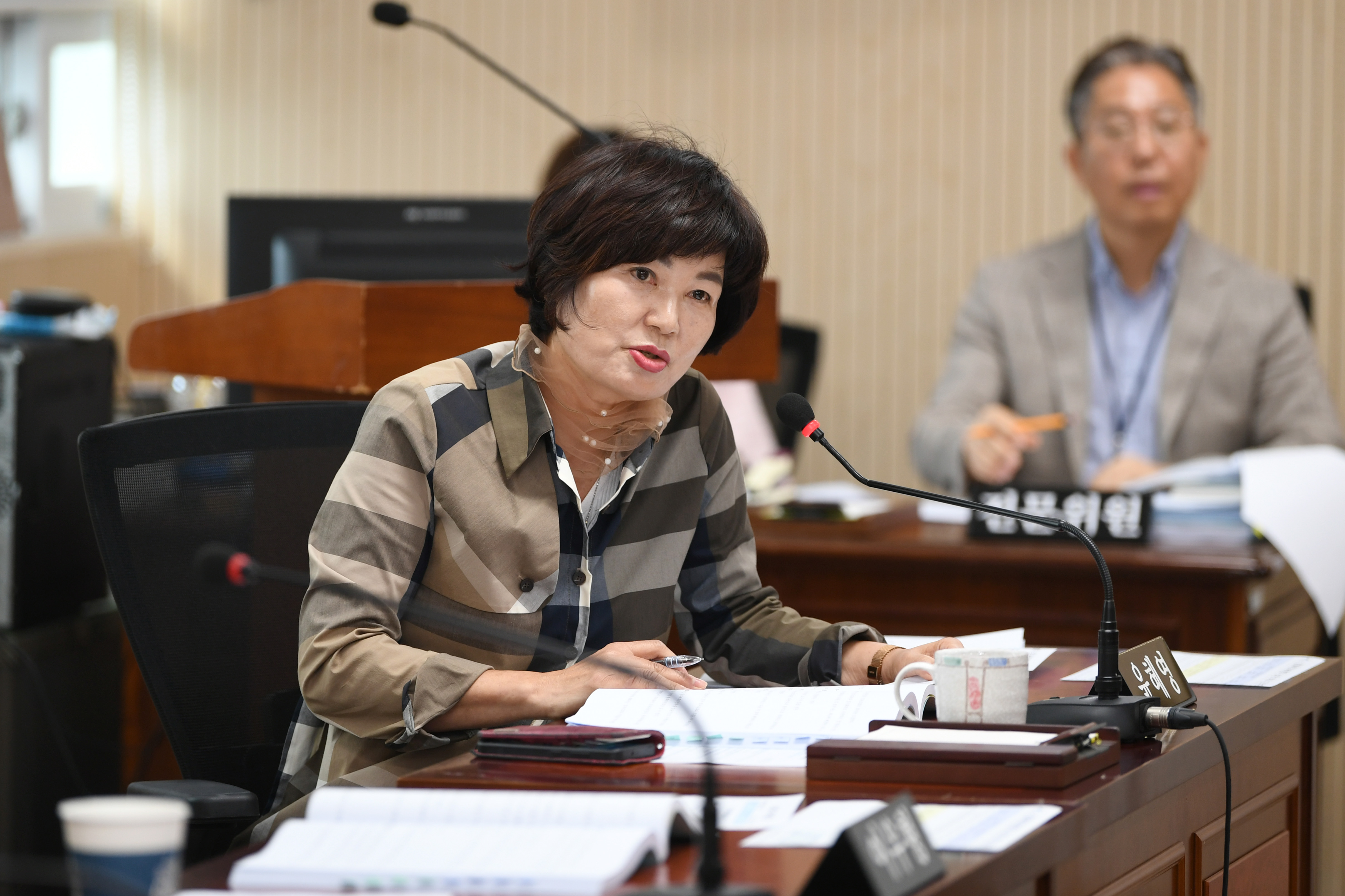 제291회 임시회 경제복지위원회 회의 첨부이미지 : 20240905 제291회 임시회 경제복지위원회 회의(안건심사) (3).jpg