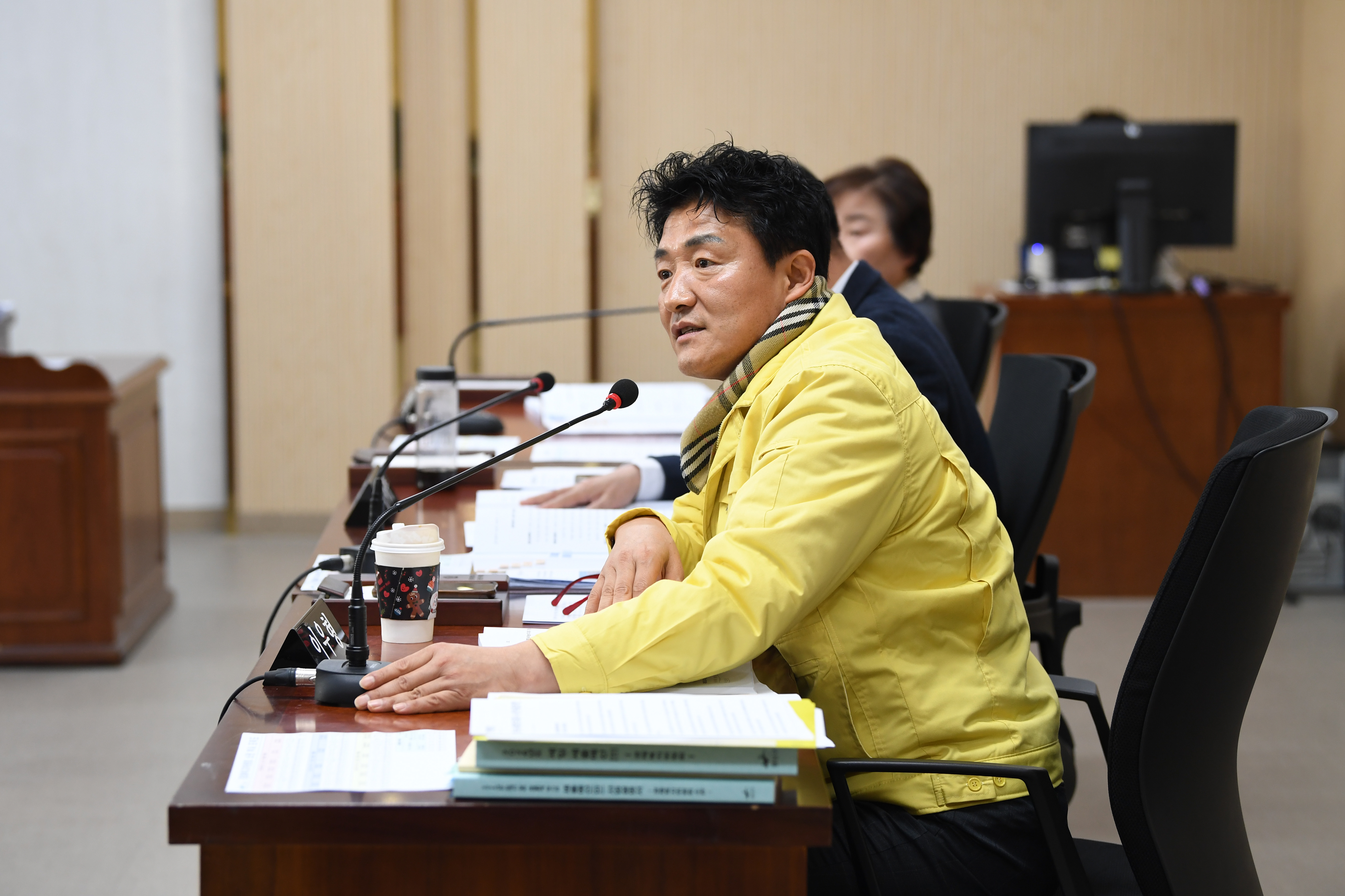 제301회 제2차 정례회 경제복지위원회 회의 첨부이미지 : 20251209 제301회 제2차정례회 경제복지위원회 회의(안건심사) (31).jpg