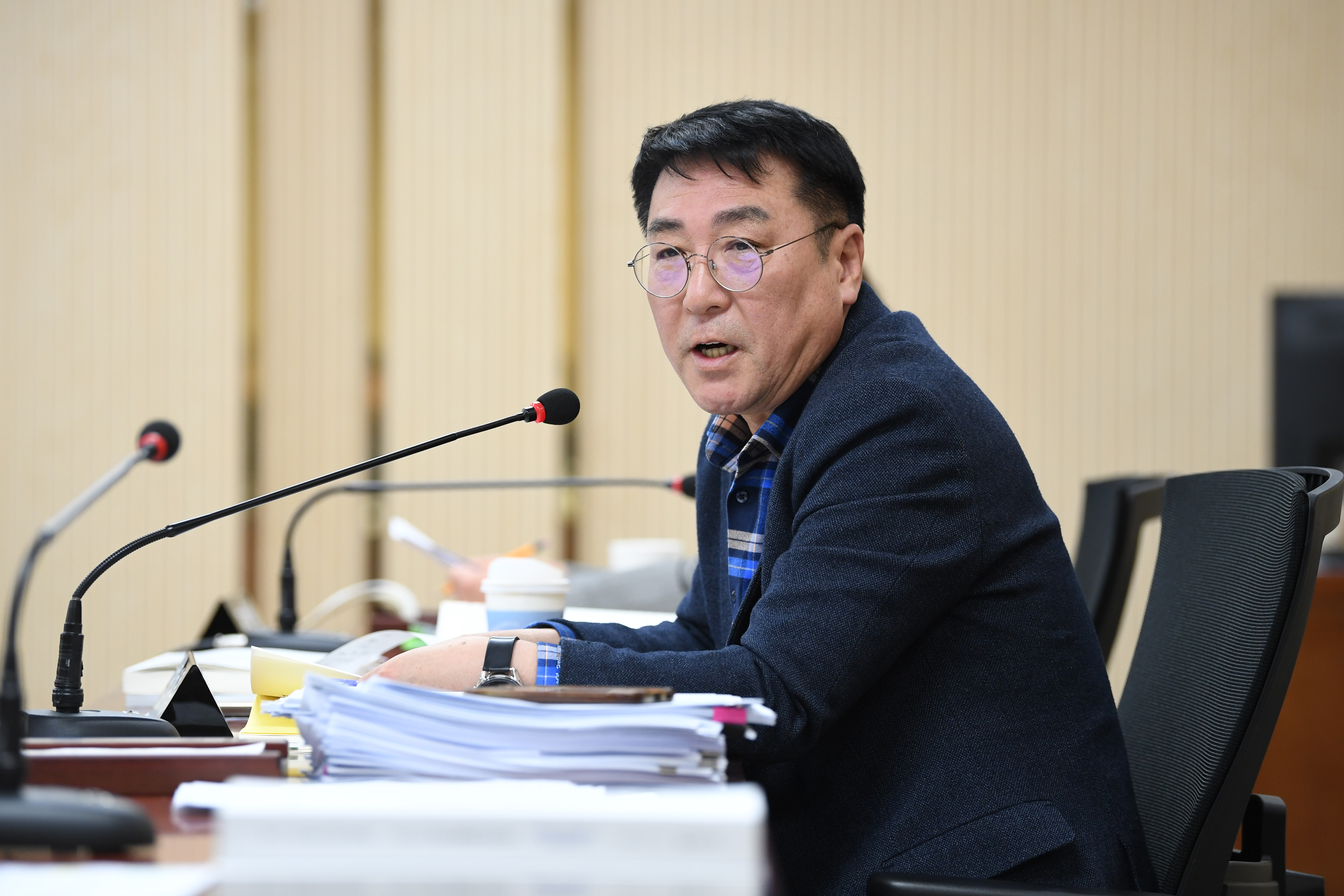 2025년도 행정사무감사 경제복지위원회 4일차 첨부이미지 : 20251202 2025년 행정사무감사 4일차 (90).jpg