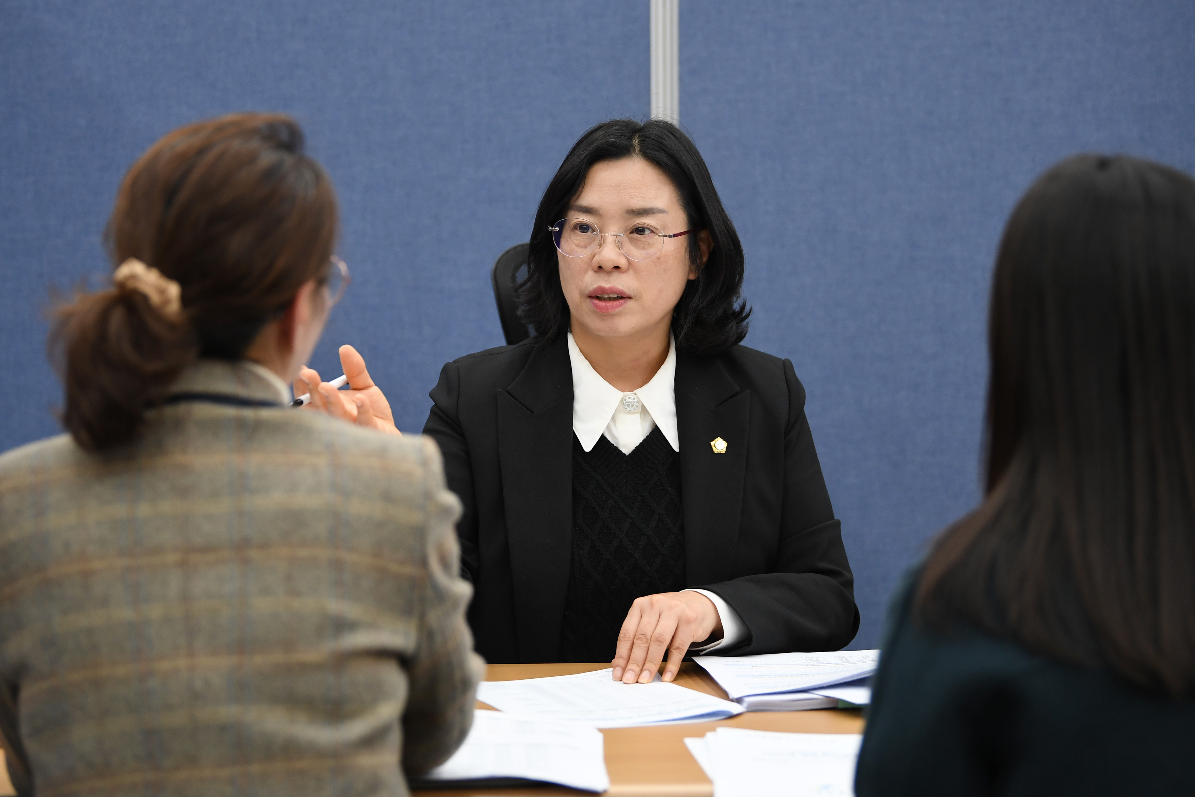 2025년도 행정사무감사 경제복지위원회 3일차 첨부이미지 : 20251201 2025년 행정사무감사 3일차 (22).jpg