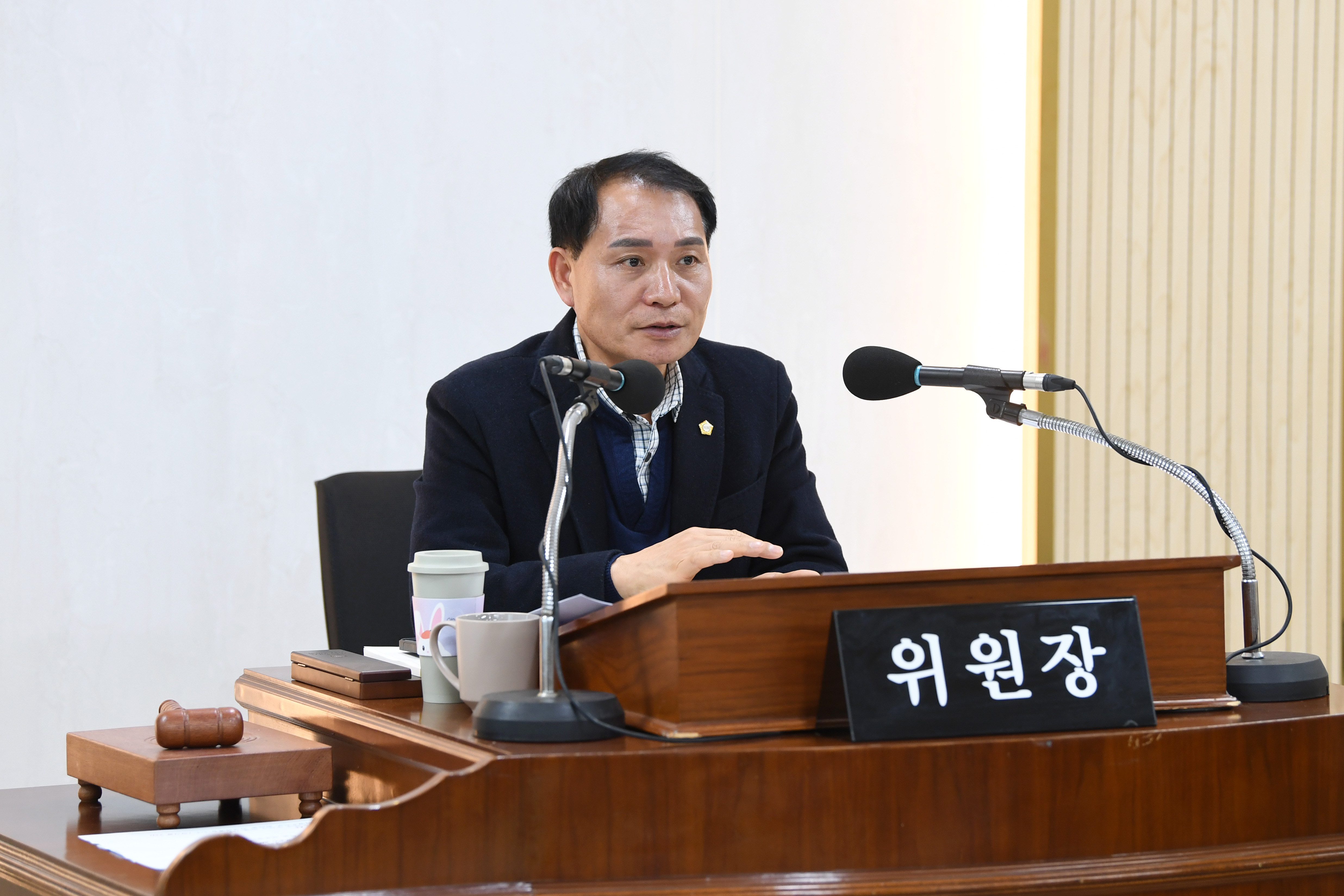 제294회 임시회 경제복지위원회 회의 첨부이미지 : 20250218 제294회 임시회 경제복지위원회 회의('25 업무계획청취) (8).jpg