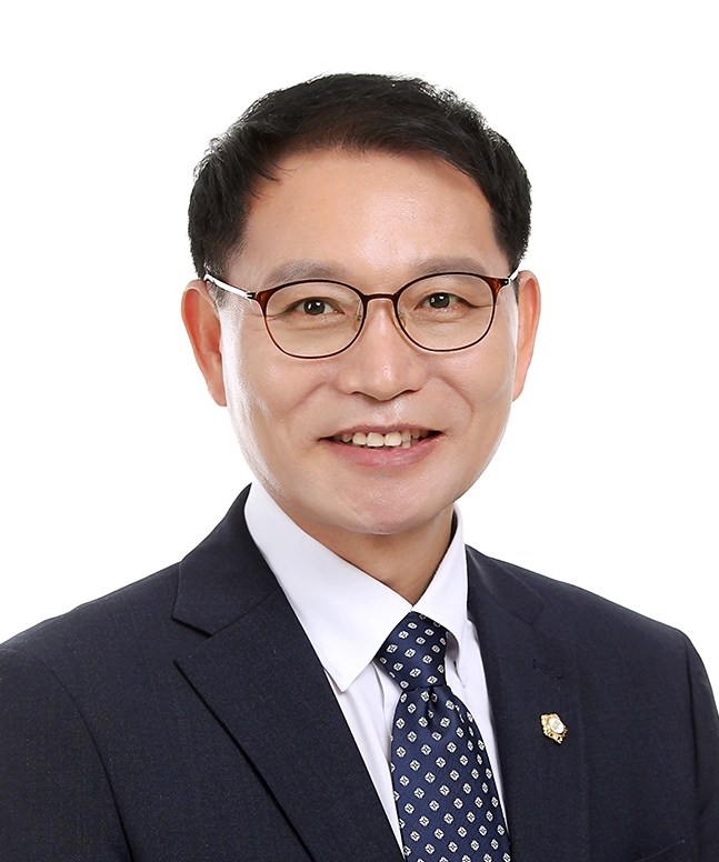 김영선 광산구의원, ‘무장애 도시 조성 조례안’ 상임위 통과 첨부이미지 : 2_김영선 의원 프로필사진.jpg