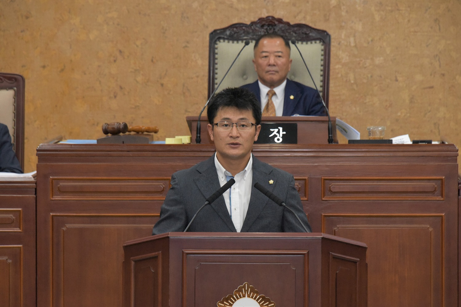 광산구의회, 제250회 임시회 폐회 첨부이미지 : s20191025 제250회 임시회 폐회_예결위원장 유영종_2019년도 제2회 추경예산안(1).jpg