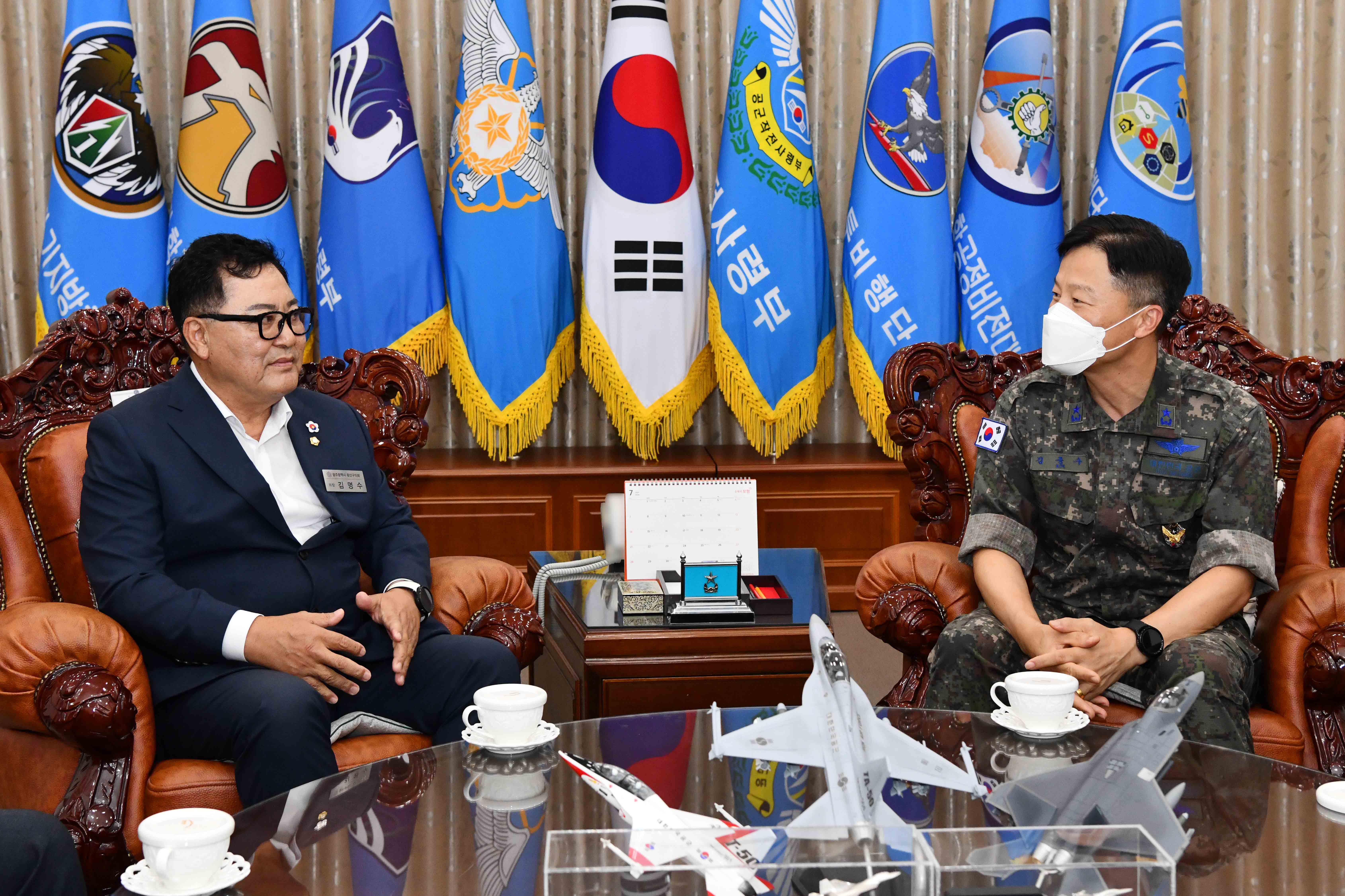 제9대 후반기 의장단 유관기관 방문 첨부이미지 : 20240814 후반기 의장단 유관기관 방문(공군제1전투비행단) (3).jpg