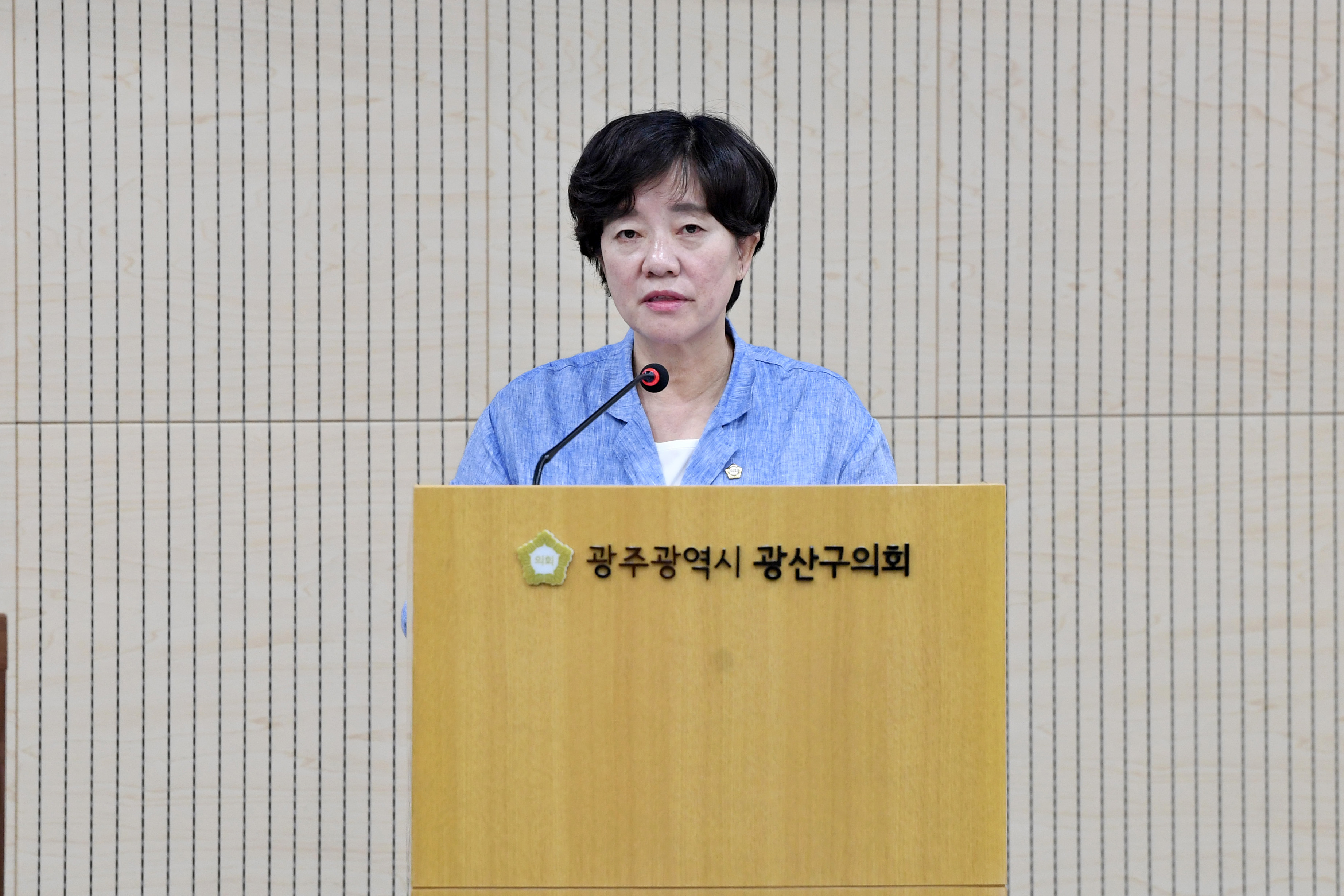김은정 광산구의원, “가사지원·노인돌봄 등 정책 실효성 더해야” 첨부이미지 : 2-2_제297회 광산구의회 정례회 제2차 본회의 구정질문_김은정 의원.jpg