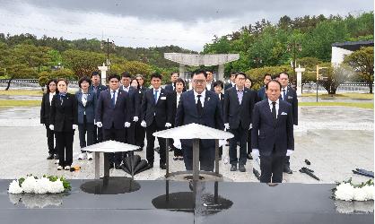 광산구의회, 5·18민주화운동 제45주년 기념 참배