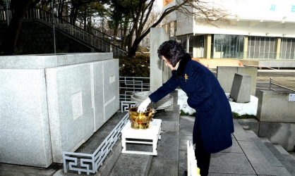 광산구의원 4.19추모비 참배